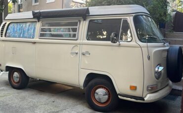 Volkswagen-Vw-campervan-1971-112654-10