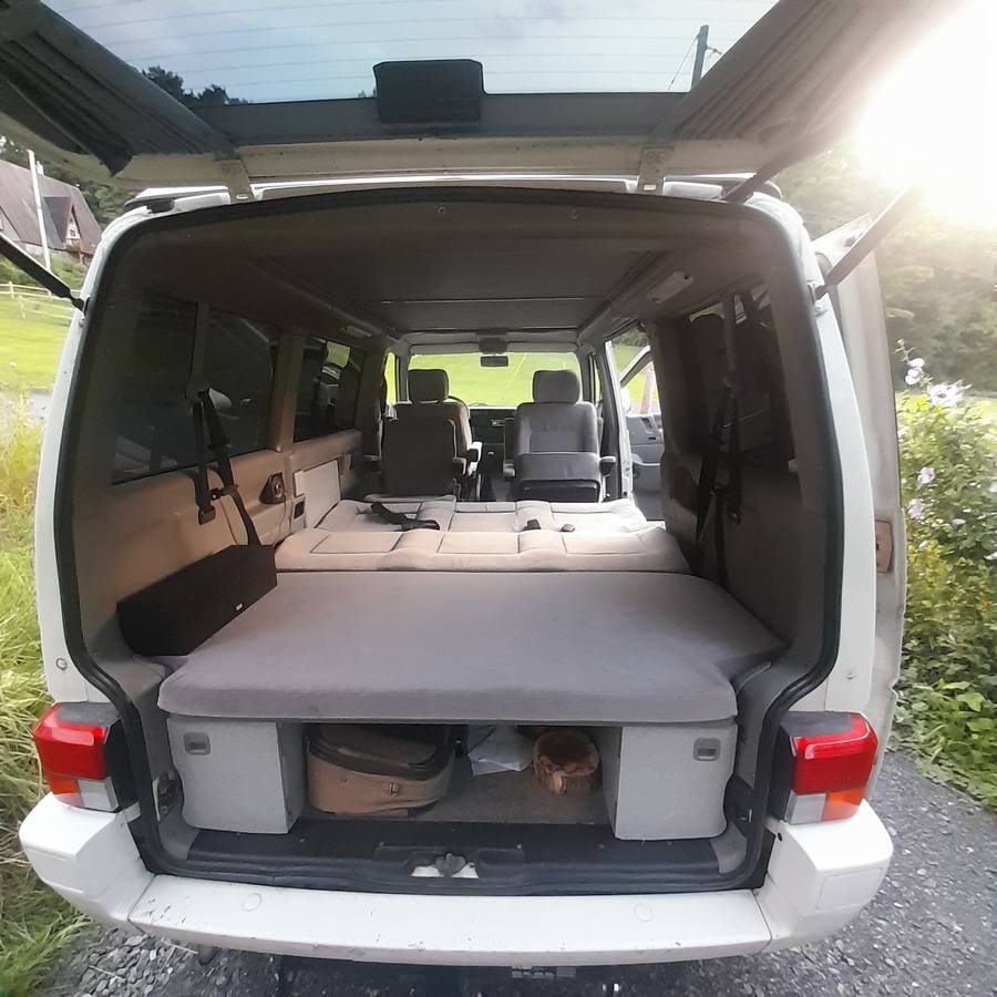 Volkswagen-Vw-eurovan-mv-1993-243010-1