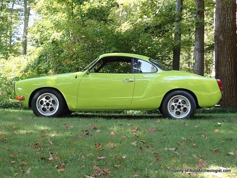 Volkswagen-Vw-karmann-ghia-1974-green-111044-1