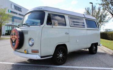 Volkswagen-Westfalia-Camper-1969-Beige-Tan-94217-6