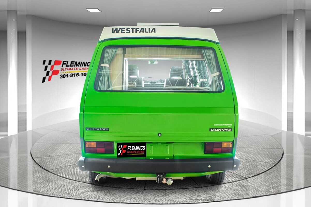 Volkswagen-Westfalia-Camper-Van-1980-Green-Tan-0-4