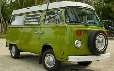 Volkswagen-Westfalia-Van-1978-Green-Green-93049-11