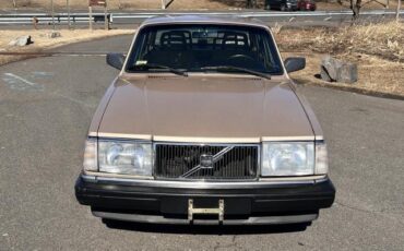 Volvo-240-Berline-1993-Gold-Beige-86192-8