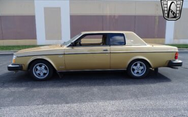 Volvo-262-1979-Gold-Tan-180514-2