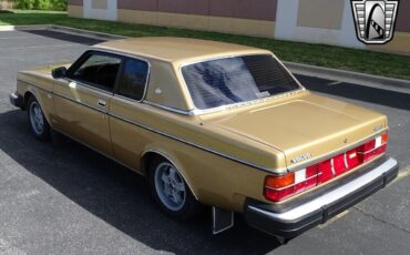 Volvo-262-1979-Gold-Tan-180514-5