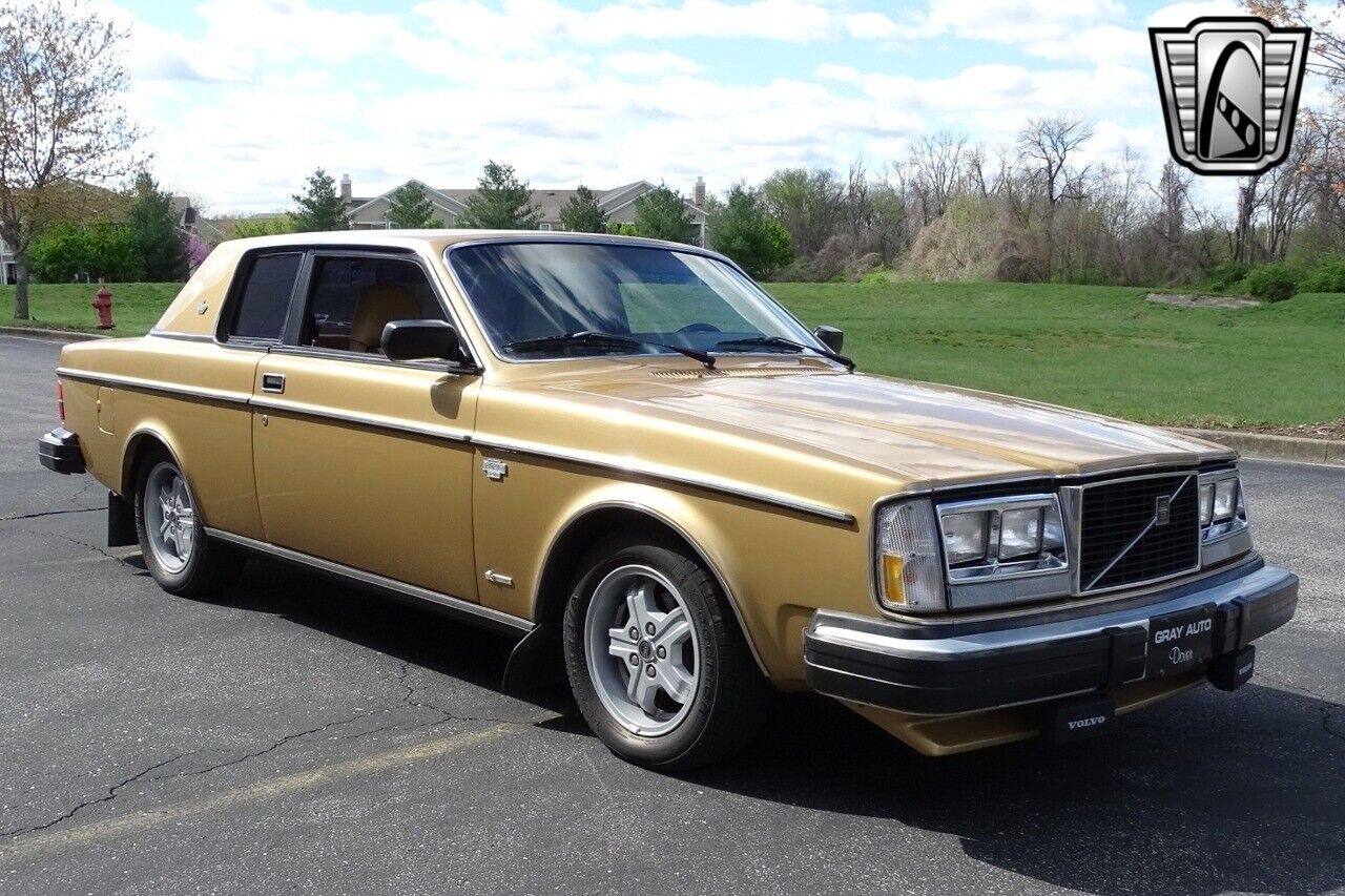 Volvo-262-1979-Gold-Tan-180514-8