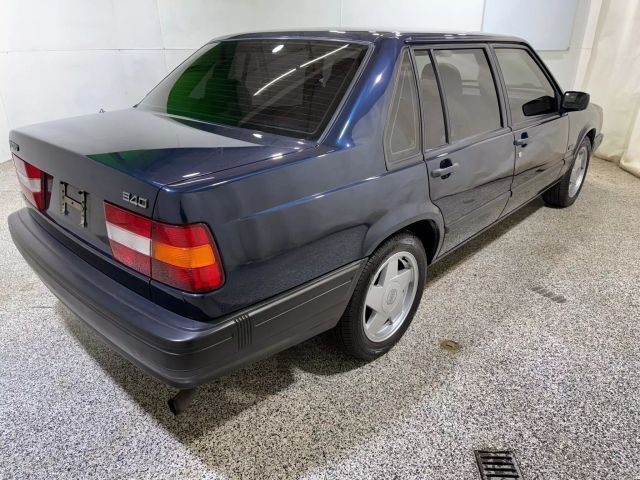 Volvo-940-Berline-1994-157787-7