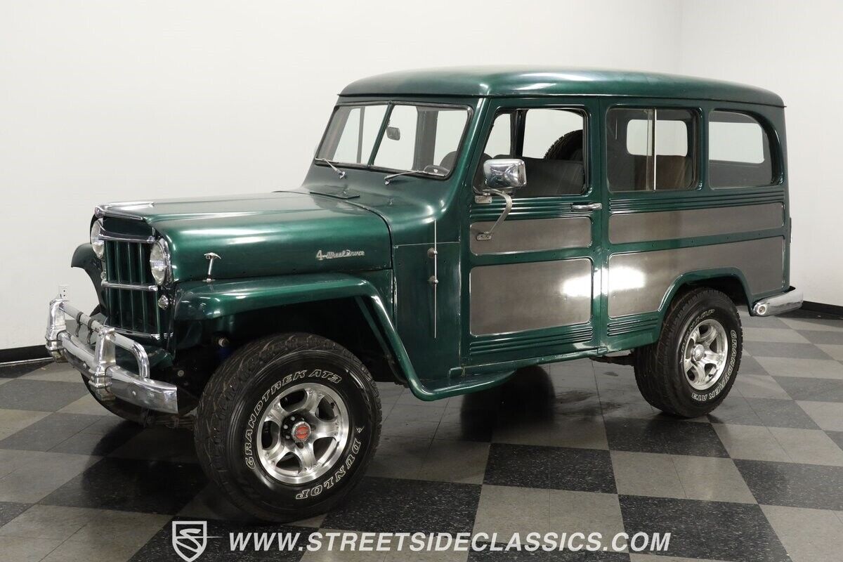 Willys-Jeep-Wagon-1958-Green-Gray-34-5