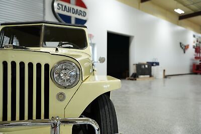 Willys-Jeepster-1949-Yellow-Black-36917-8