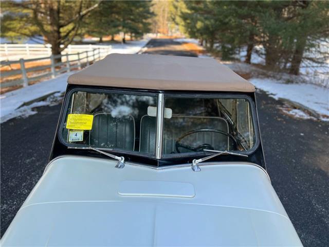 Willys-Jeepster-1950-Other-Gray-134285-14