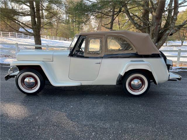 Willys-Jeepster-1950-Other-Gray-134285-3