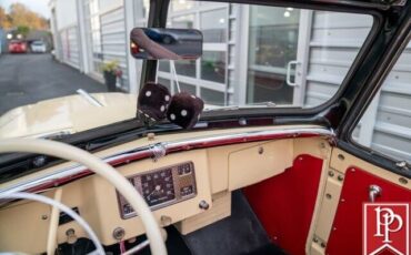 Willys-Jeepster-SUV-1949-Yellow-Red-6886-19