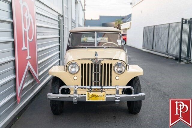 Willys-Jeepster-SUV-1949-Yellow-Red-6886-37