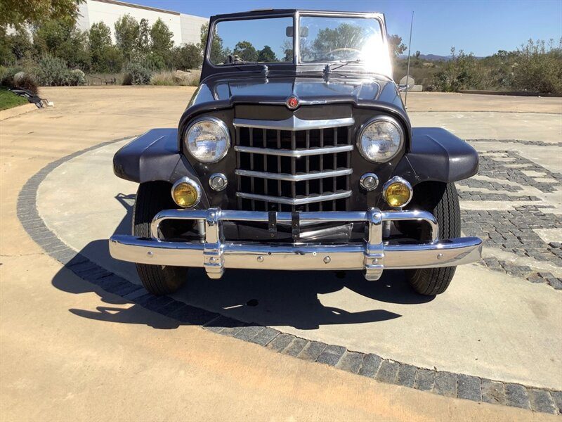 Willys-Jeepster-SUV-1950-Gray-Green-22339-1