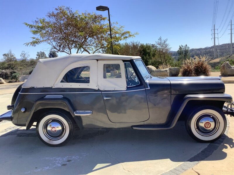 Willys-Jeepster-SUV-1950-Gray-Green-22339-5