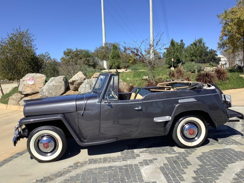 Willys-Jeepster-SUV-1950-Gray-Green-22339-7