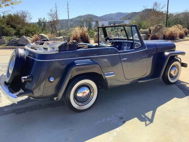 Willys-Jeepster-SUV-1950-Gray-Green-22339-8