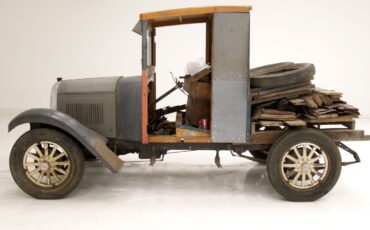 Willys-Whippet-Pickup-1928-Gray-2-1