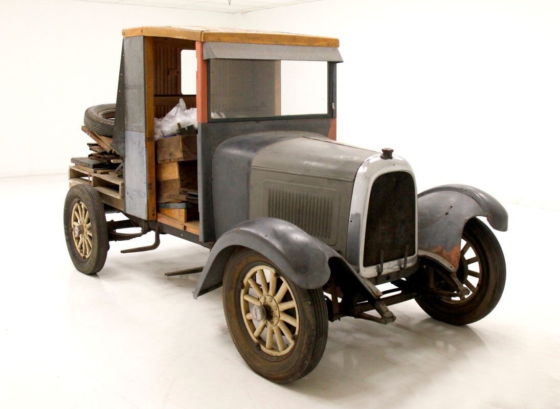 Willys-Whippet-Pickup-1928-Gray-2-6