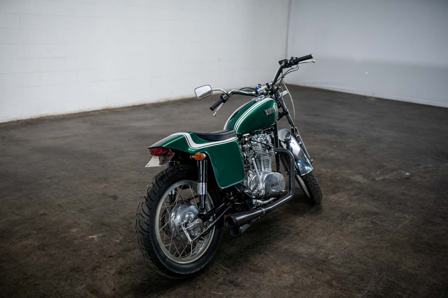 Yamaha-Street-Tracker-1975-Green-0-1