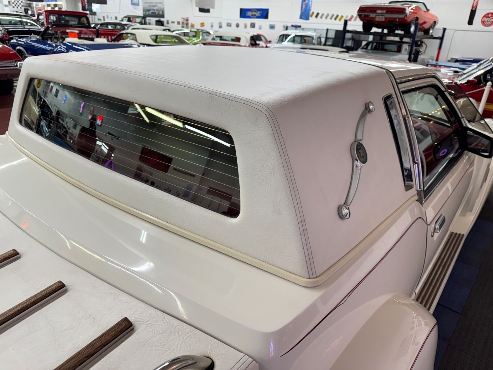 Zimmer-Golden-Spirit-Coupe-1986-White-Red-16818-16