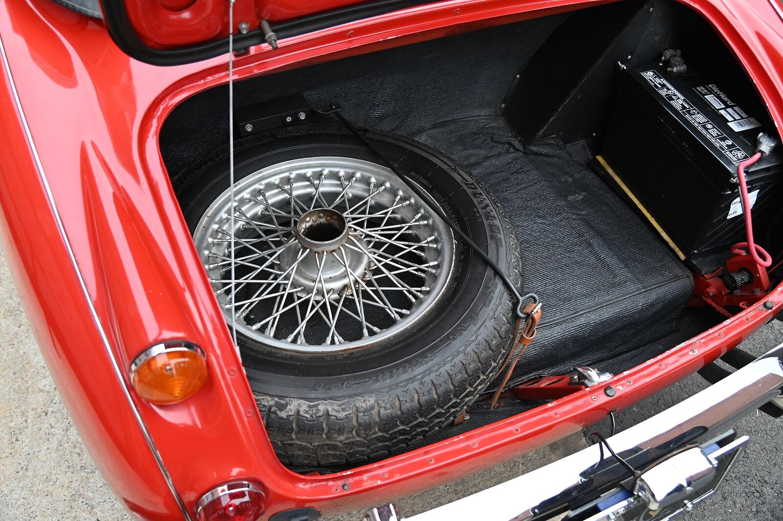 Austin-Healey-3000-MK-III-1966-Black-Black-124843-35