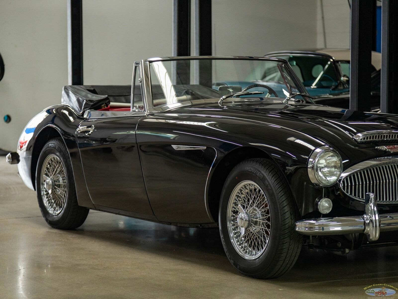 Austin-Healey-3000-Mark-III-Cabriolet-1964-Black-Red-0-10