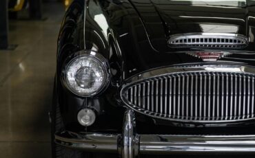 Austin-Healey-3000-Mark-III-Cabriolet-1964-Black-Red-0-13