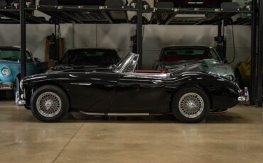 Austin-Healey-3000-Mark-III-Cabriolet-1964-Black-Red-0-2