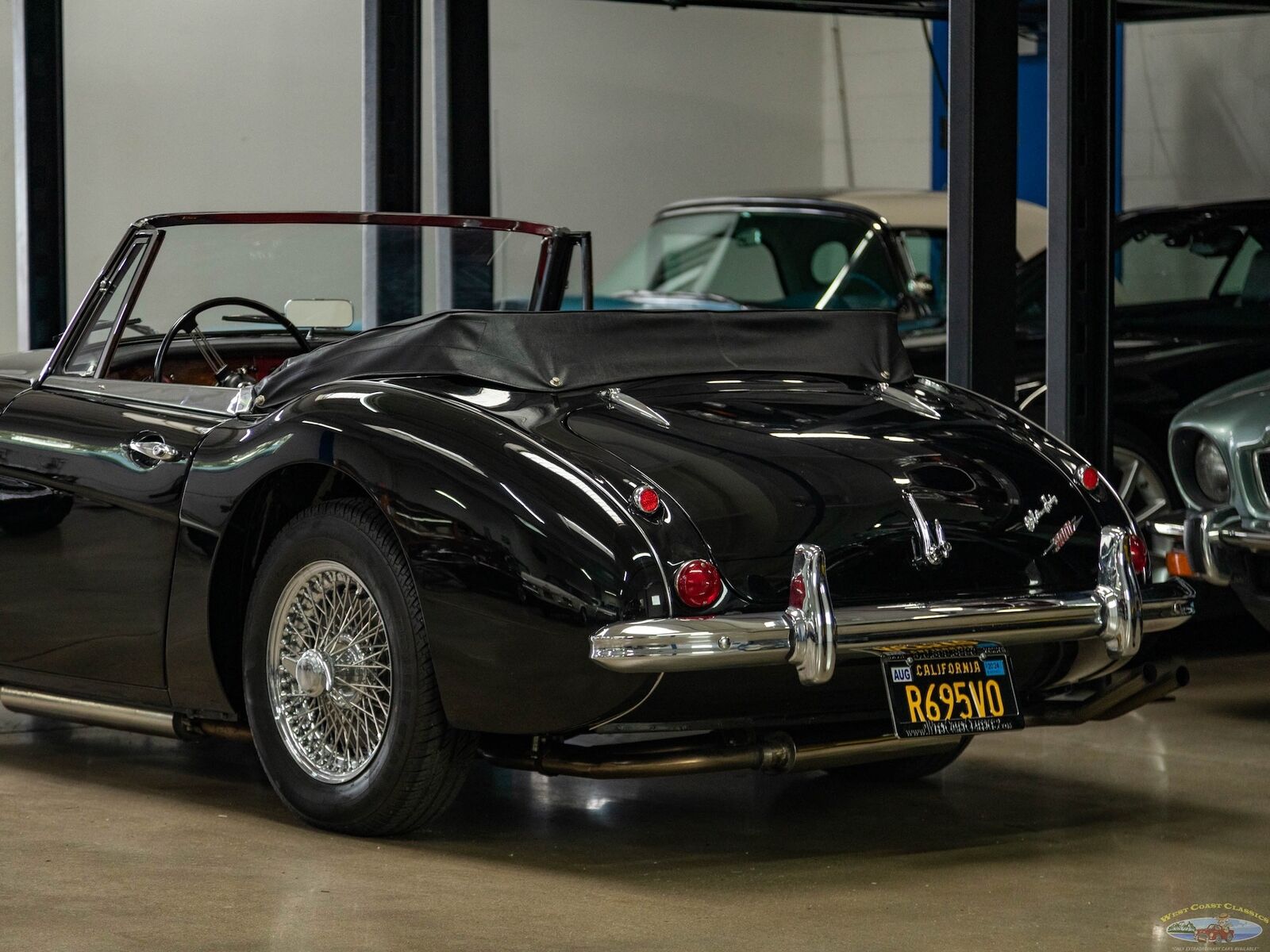 Austin-Healey-3000-Mark-III-Cabriolet-1964-Black-Red-0-21