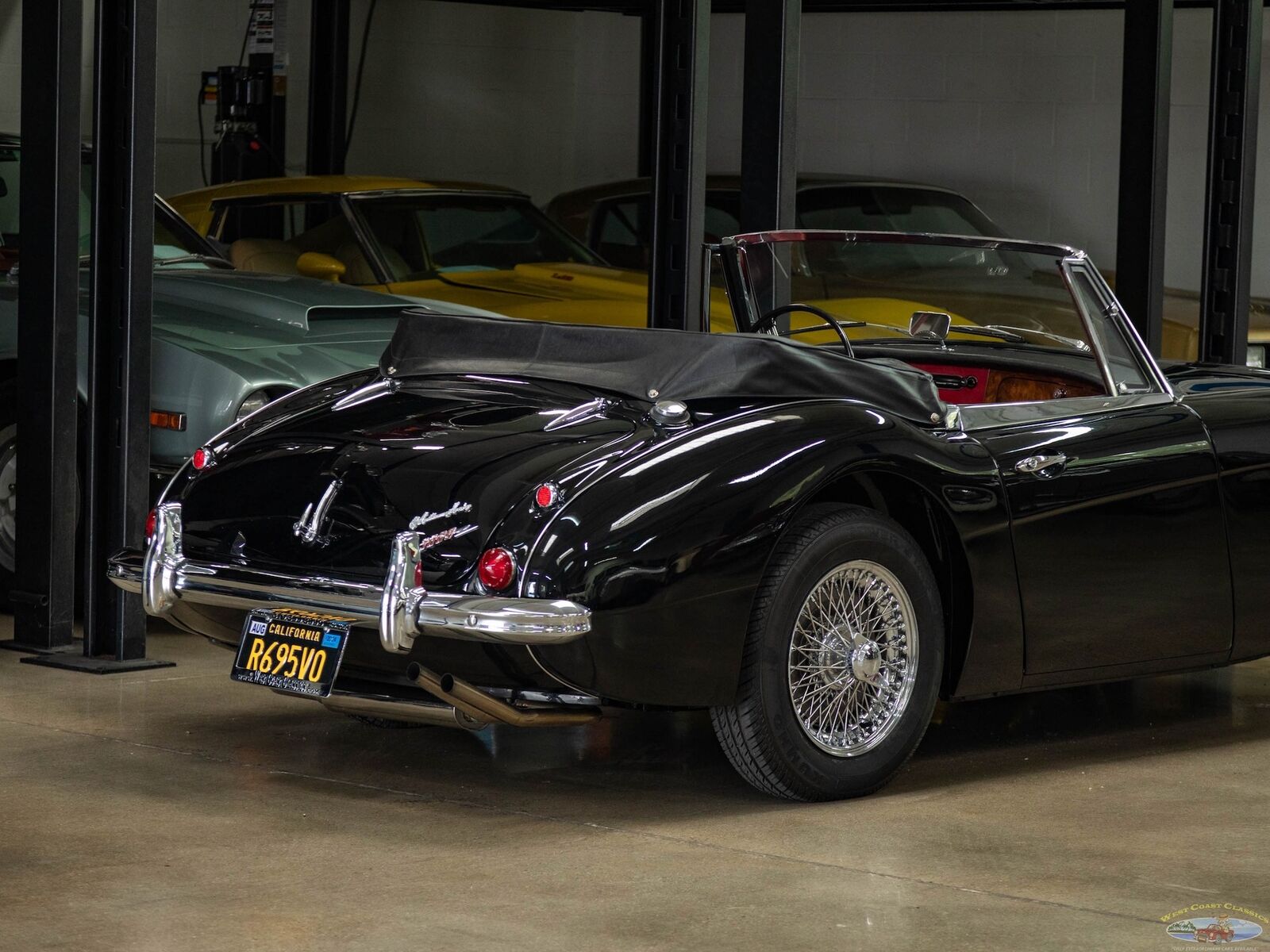 Austin-Healey-3000-Mark-III-Cabriolet-1964-Black-Red-0-23