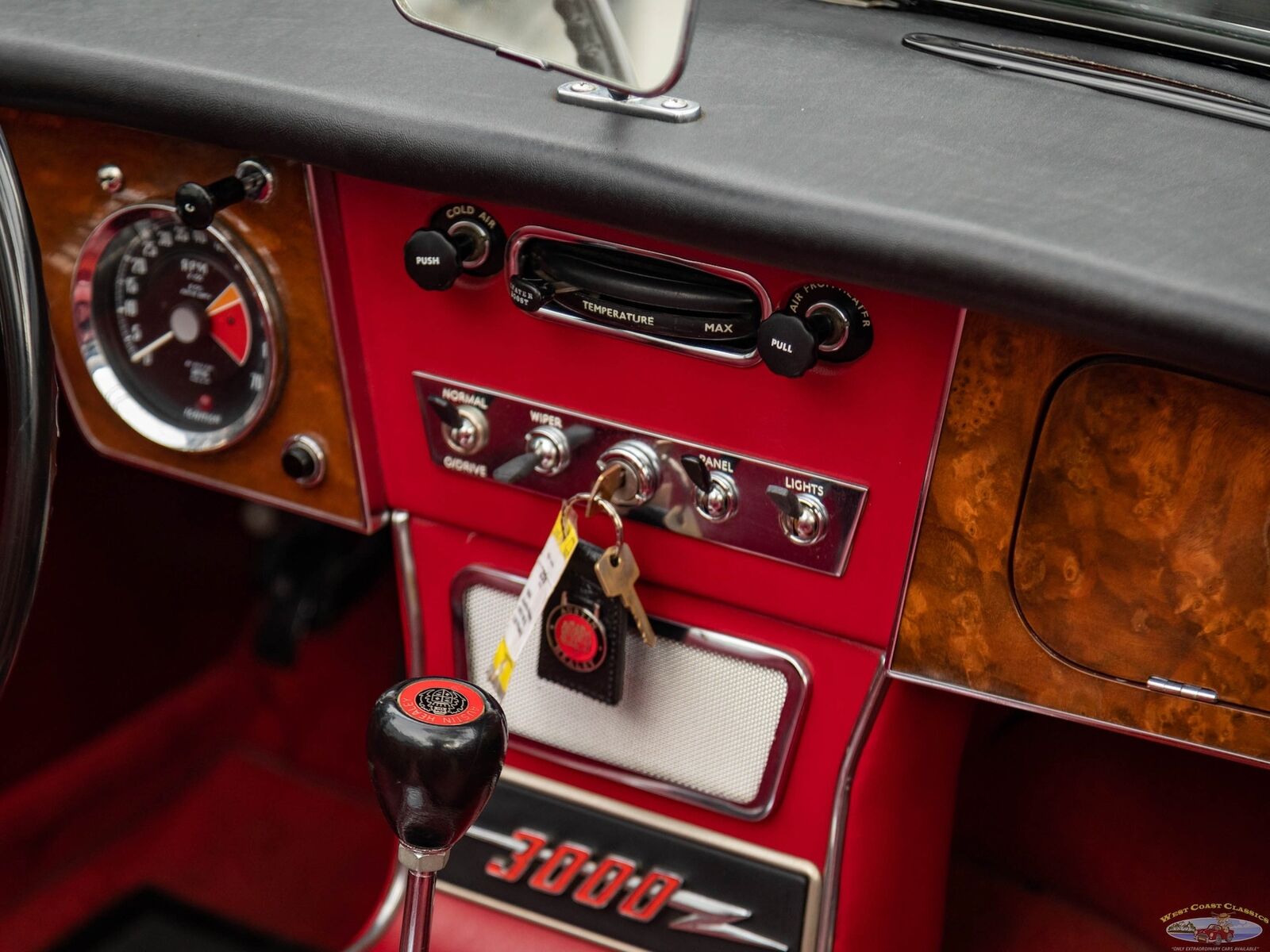 Austin-Healey-3000-Mark-III-Cabriolet-1964-Black-Red-0-38