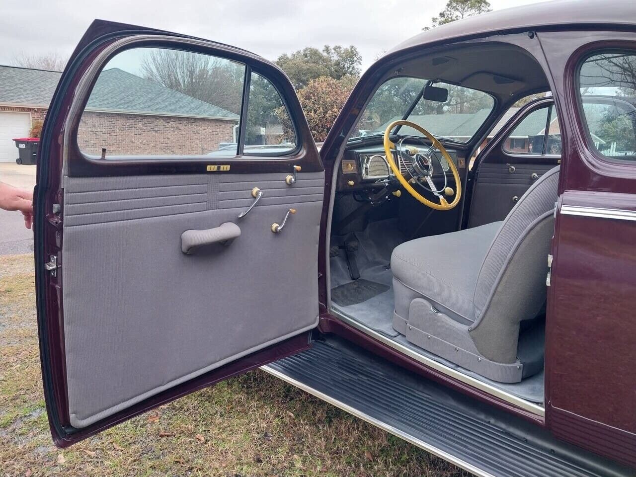 Buick-40-Special-Coupe-1938-Burgundy-Tan-161-21