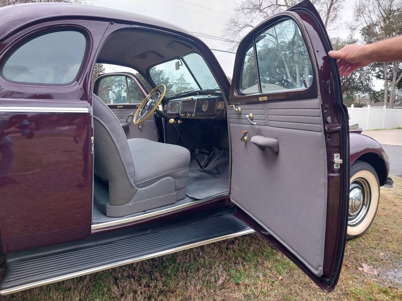 Buick-40-Special-Coupe-1938-Burgundy-Tan-161-27