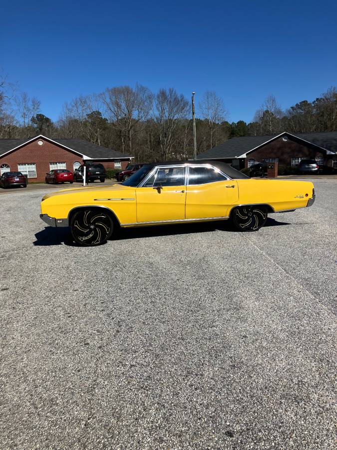 Buick-Lesabre-1969-yellow-160934