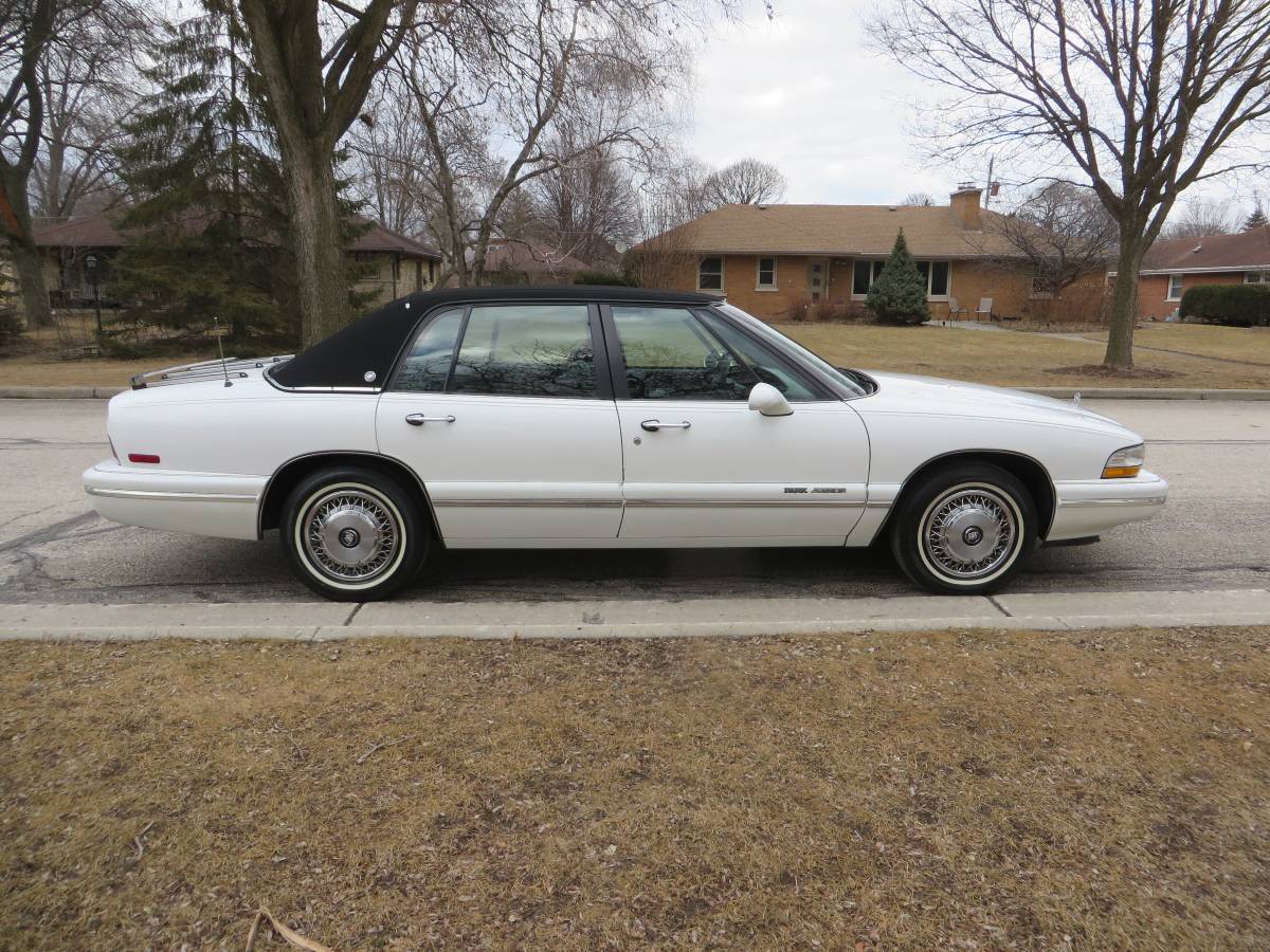 Buick-Park-avenue-1995-white-43452-5