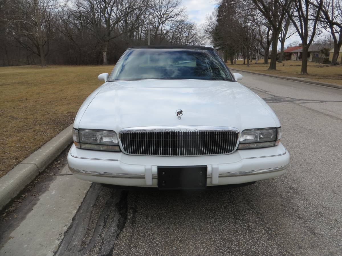 Buick-Park-avenue-1995-white-43452-7