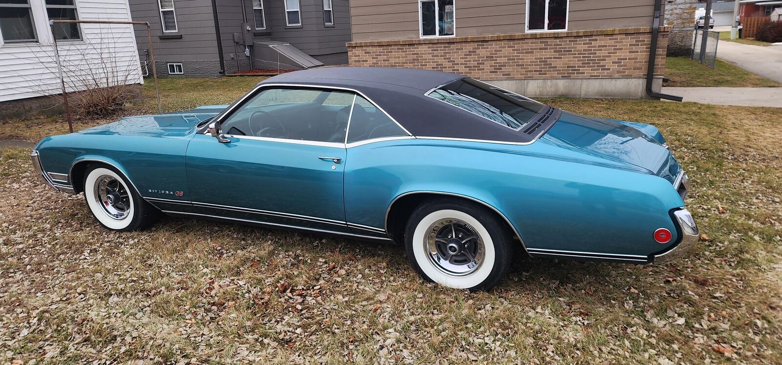 Buick-Riviera-1969-Blue-Black-93342-28