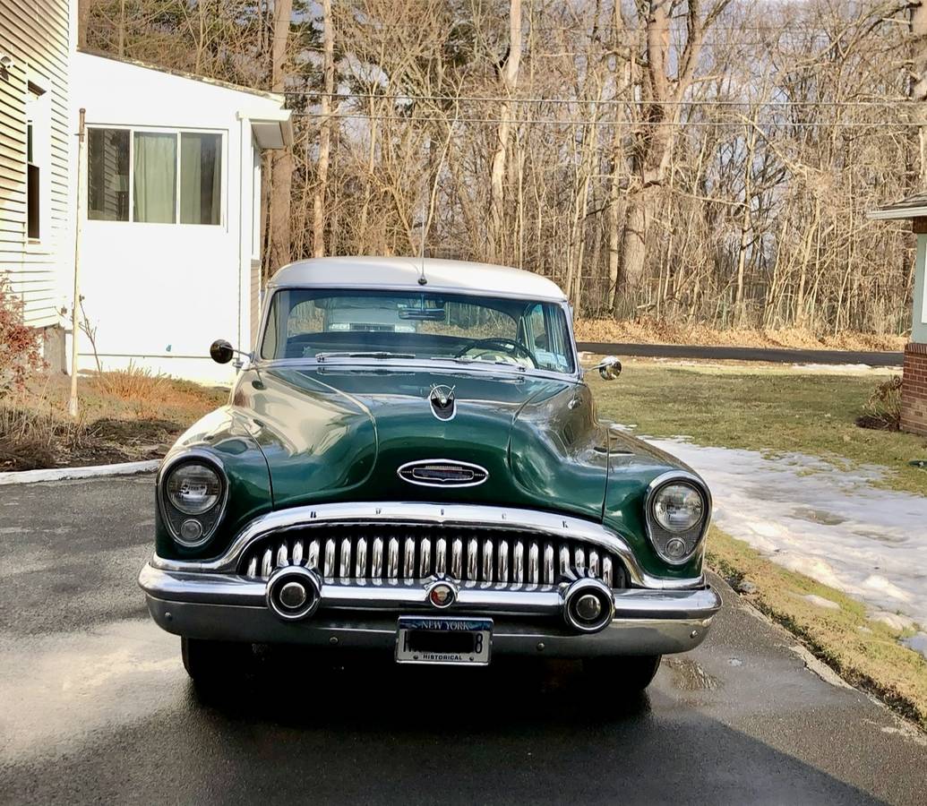 Buick-Roadmaster-1953-green-47226-2