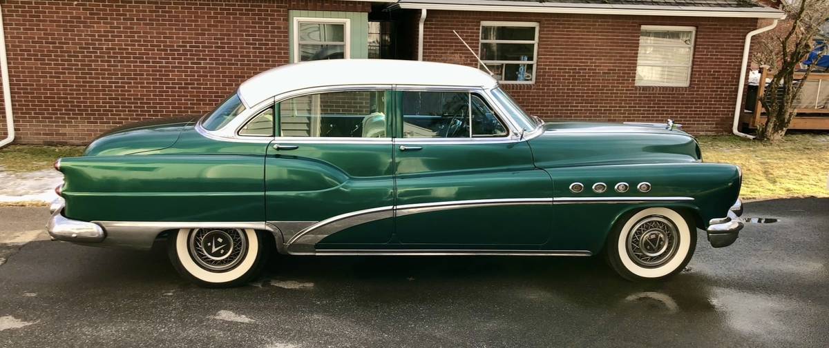 Buick-Roadmaster-1953-green-47226-4