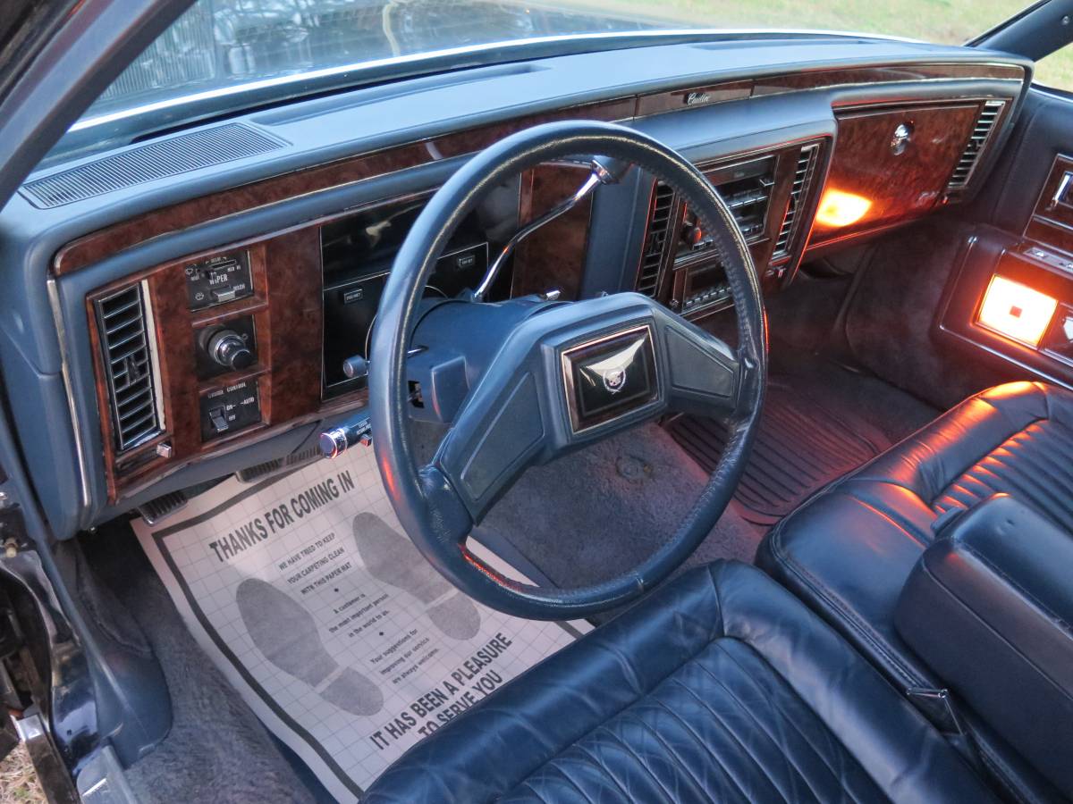 Cadillac-Brougham-1992-blue-97021-15