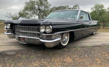 Cadillac-Coupe-deville-1963-brown-241401-12