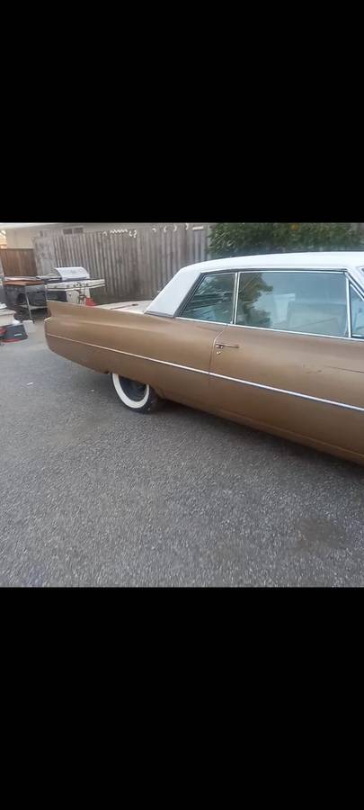 Cadillac-Coupe-deville-1963-brown-241401-2