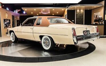 Cadillac-DeVille-Coupe-1977-Brown-Brown-45456-15