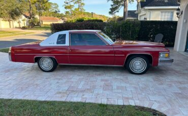 Cadillac-DeVille-Coupe-1978-Red-Red-106680-11