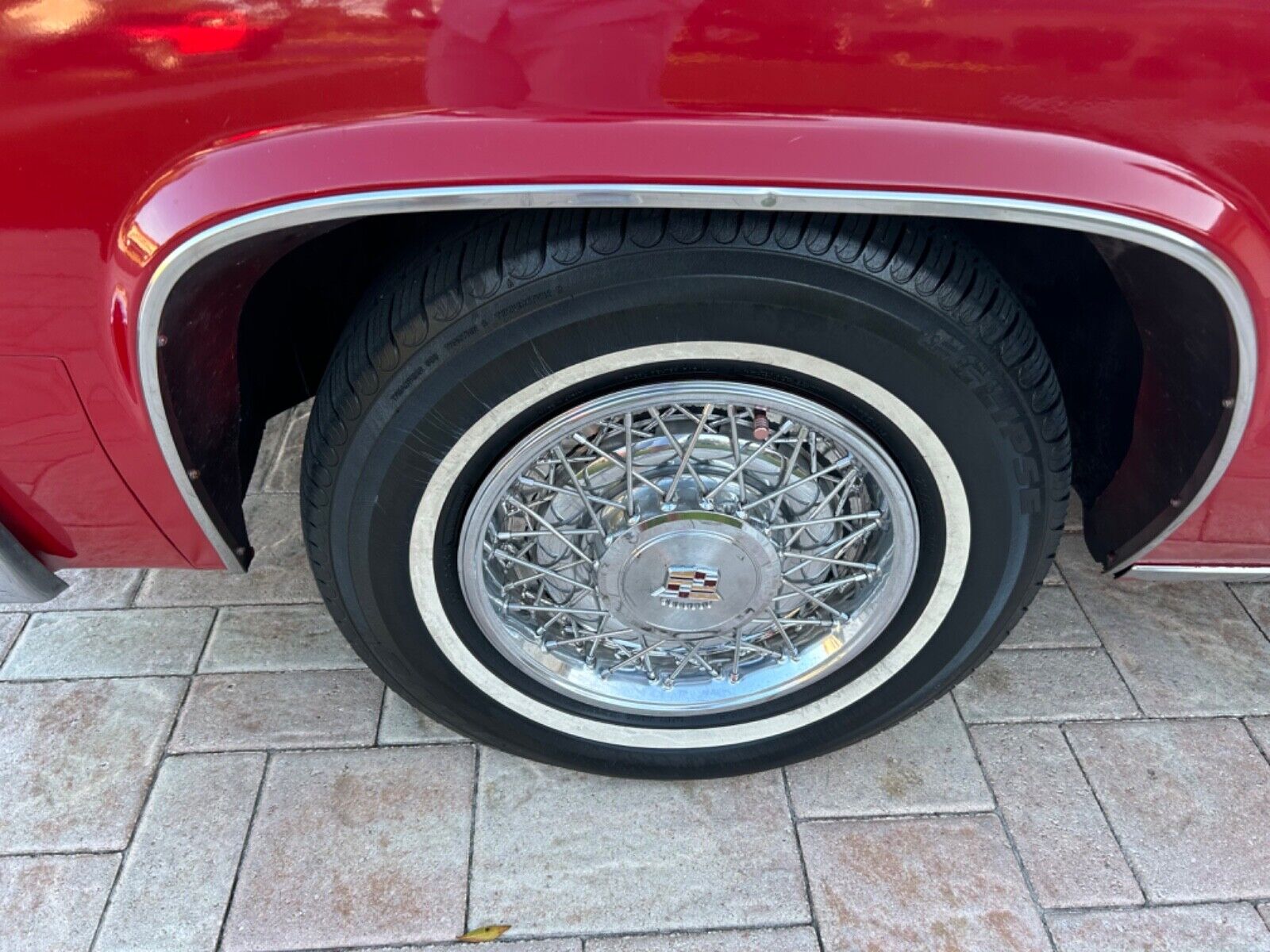 Cadillac-DeVille-Coupe-1978-Red-Red-106680-20