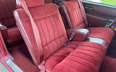 Cadillac-DeVille-Coupe-1978-Red-Red-106680-7