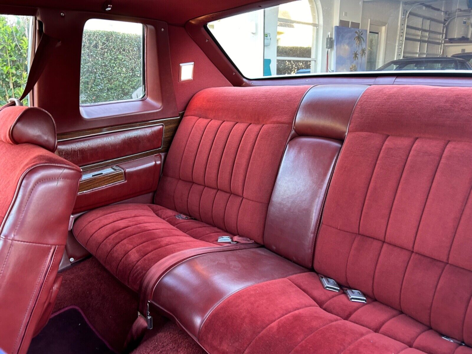 Cadillac-DeVille-Coupe-1978-Red-Red-106680-8