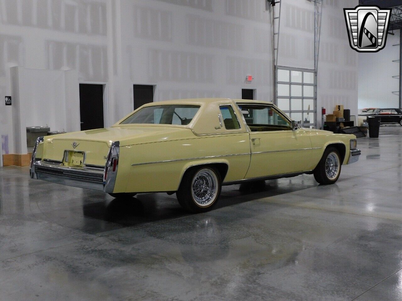 Cadillac-DeVille-Coupe-1979-Yellow-Yellow-84679-4