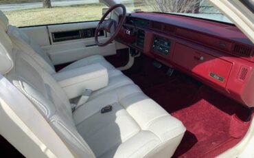 Cadillac-Deville-coupe-deville-1989-white-72420-4